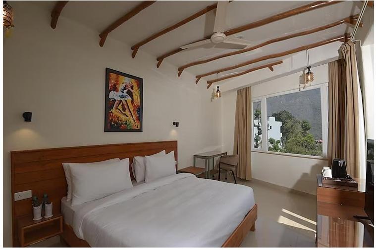 רישיקש Ekawa Ganga By Lawrence Hotels מראה חיצוני תמונה