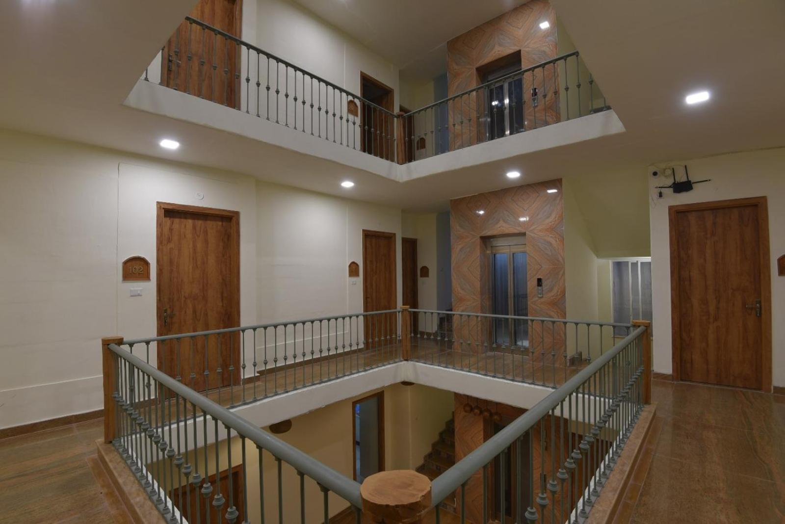 רישיקש Ekawa Ganga By Lawrence Hotels מראה חיצוני תמונה